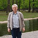 Знакомства: Михал, 66 лет, Самара