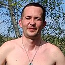 Знакомства: Александр, 32 года, Амвросиевка