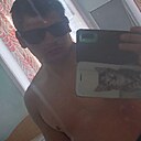 Знакомства: Валерий, 23 года, Каменск