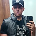 Знакомства: Человек, 28 лет, Ялта