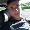 Знакомства: Данил, 25 лет, Темрюк