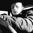 Знакомства: Денис, 23 года, Макинск