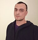 Знакомства: Максим, 35 лет, Москва