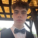 Знакомства: Иван, 19 лет, Гродно