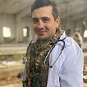 Знакомства: Илья, 32 года, Ессентуки
