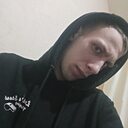 Знакомства: Максим, 21 год, Чашники