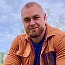 Знакомства: Максим, 35 лет, Брянка