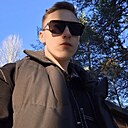 Знакомства: Андрей, 18 лет, Сургут