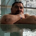 Знакомства: Леонид, 47 лет, Калининская