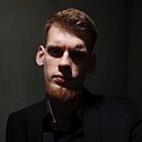 Знакомства: Ежик, 25 лет, Новомосковск