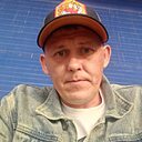 Знакомства: Максим, 36 лет, Волжский