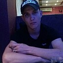 Знакомства: Артём, 28 лет, Арсеньев