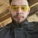 Знакомства: Максим, 24 года, Москва