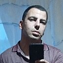 Знакомства: Юрий, 35 лет, Геническ