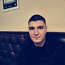 Знакомства: Артем, 32 года, Волгоград