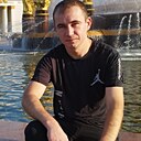 Знакомства: Валерий, 32 года, Мариуполь