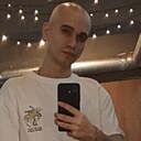 Знакомства: Даниил, 27 лет, Омск