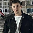 Знакомства: Рома, 27 лет, Абакан