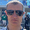 Знакомства: Денис, 41 год, Москва