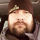 Знакомства: Андрей, 33 года, Тюмень