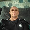 Знакомства: Виктор, 43 года, Череповец