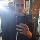 Знакомства: Виталя, 32 года, Мариуполь