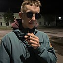 Знакомства: Денис, 22 года, Калинковичи