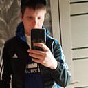 Знакомства: Максим, 24 года, Богданович