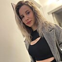 Знакомства: Криста, 24 года, Бобруйск