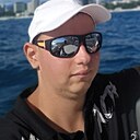 Знакомства: Олег, 22 года, Владикавказ