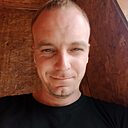 Знакомства: Игорь Быстров, 34 года, Рудный