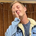 Знакомства: Роман, 27 лет, Курган