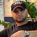 Знакомства: Emanuel, 33 года, Pitești