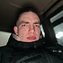 Знакомства: Иван, 23 года, Новомосковск