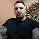Знакомства: Valentin, 41 год, București