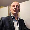 Знакомства: Денис, 35 лет, Поставы