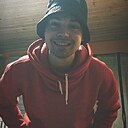 Знакомства: Андрей, 32 года, Серов