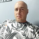 Знакомства: Олег, 34 года, Малмыж