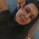 Знакомства: Милана, 26 лет, Псков