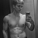 Знакомства: Ваня, 26 лет, Москва