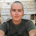 Знакомства: Максим, 20 лет, Усолье-Сибирское