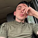 Знакомства: Денис, 26 лет, Шебекино