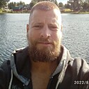 Знакомства: Анатолий, 44 года, Петрозаводск