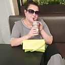 Знакомства: Елена, 38 лет, Белово