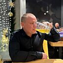 Знакомства: Илья, 29 лет, Армавир