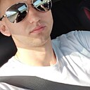 Знакомства: Антон, 31 год, Мурманск