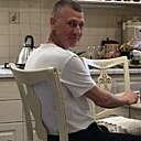 Знакомства: Виталий, 46 лет, Саратов