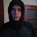 Знакомства: Артемий, 20 лет, Добруш