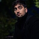 Знакомства: Валера, 28 лет, Москва