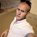 Знакомства: Александр, 29 лет, Волжский
